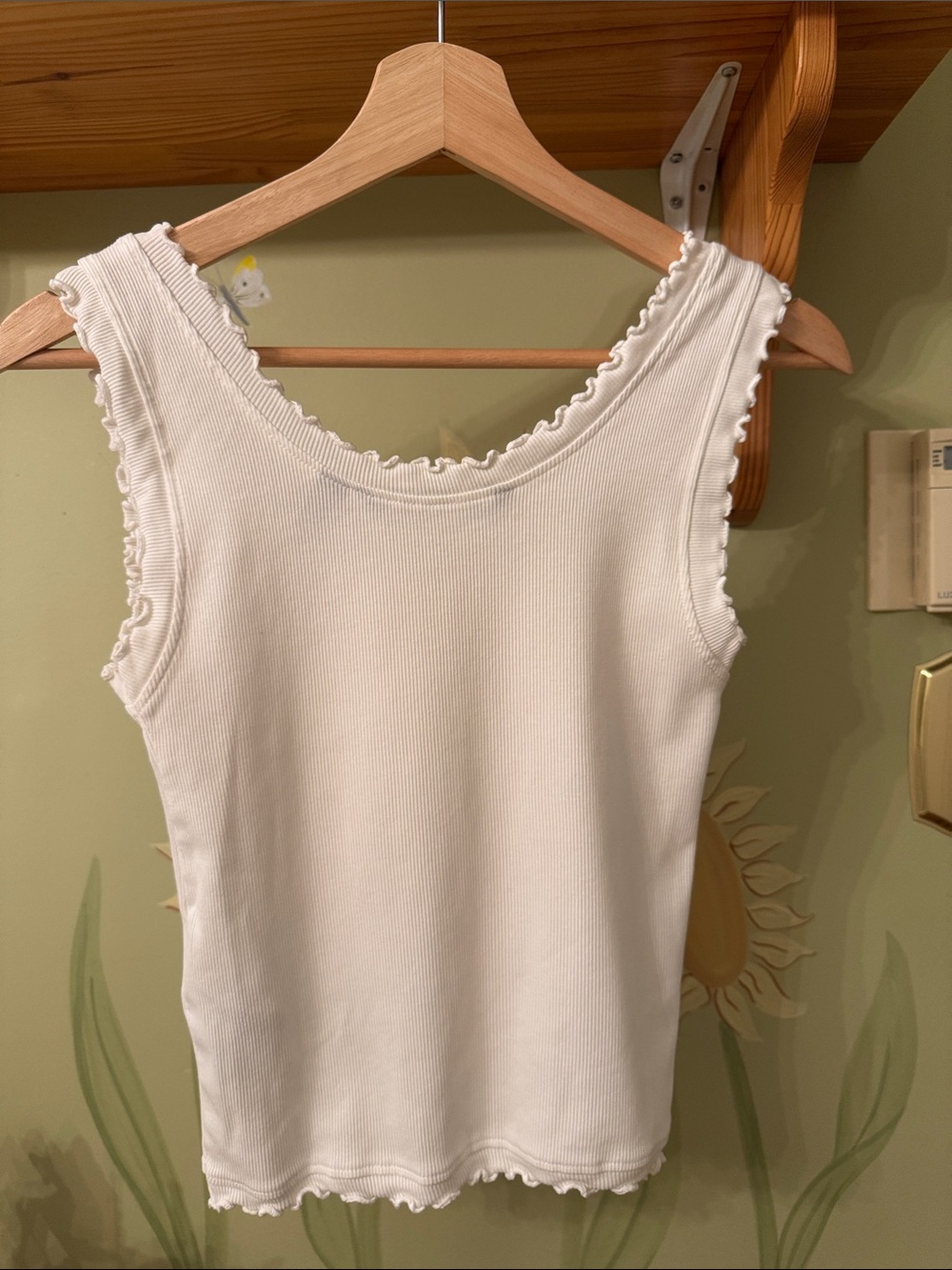 White Tank with Ruffle Trim - Picture 3 of 4